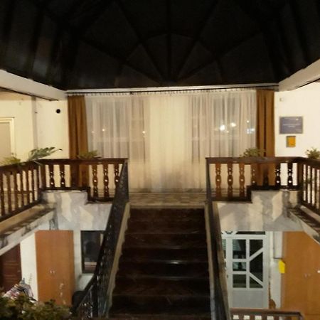 Apartments Secer Sokak Surčin 외부 사진