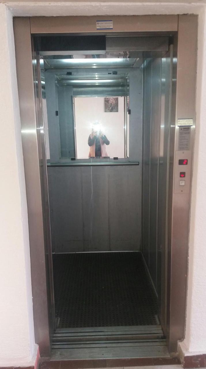 Apartments Secer Sokak Surčin 외부 사진